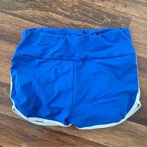 Large Scrunched Butt Active Shorts